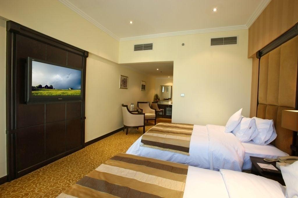 London Suites Hotel Dubaj Kültér fotó