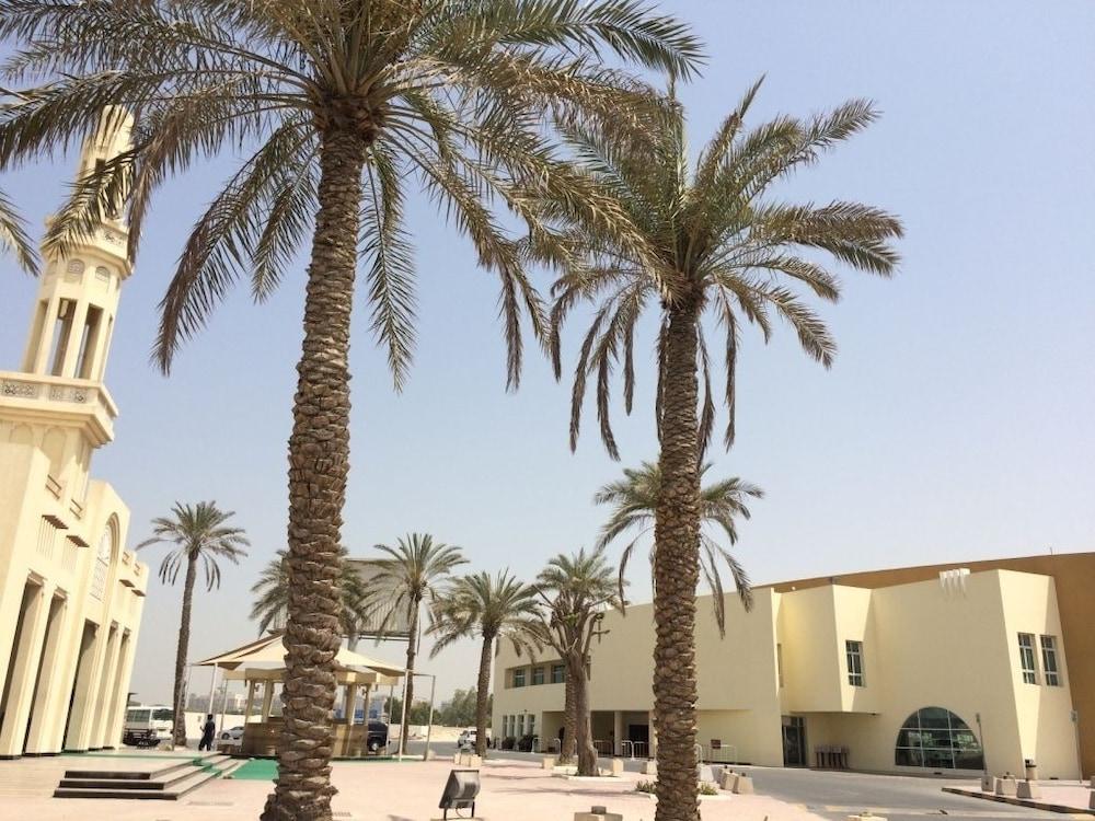London Suites Hotel Dubaj Kültér fotó