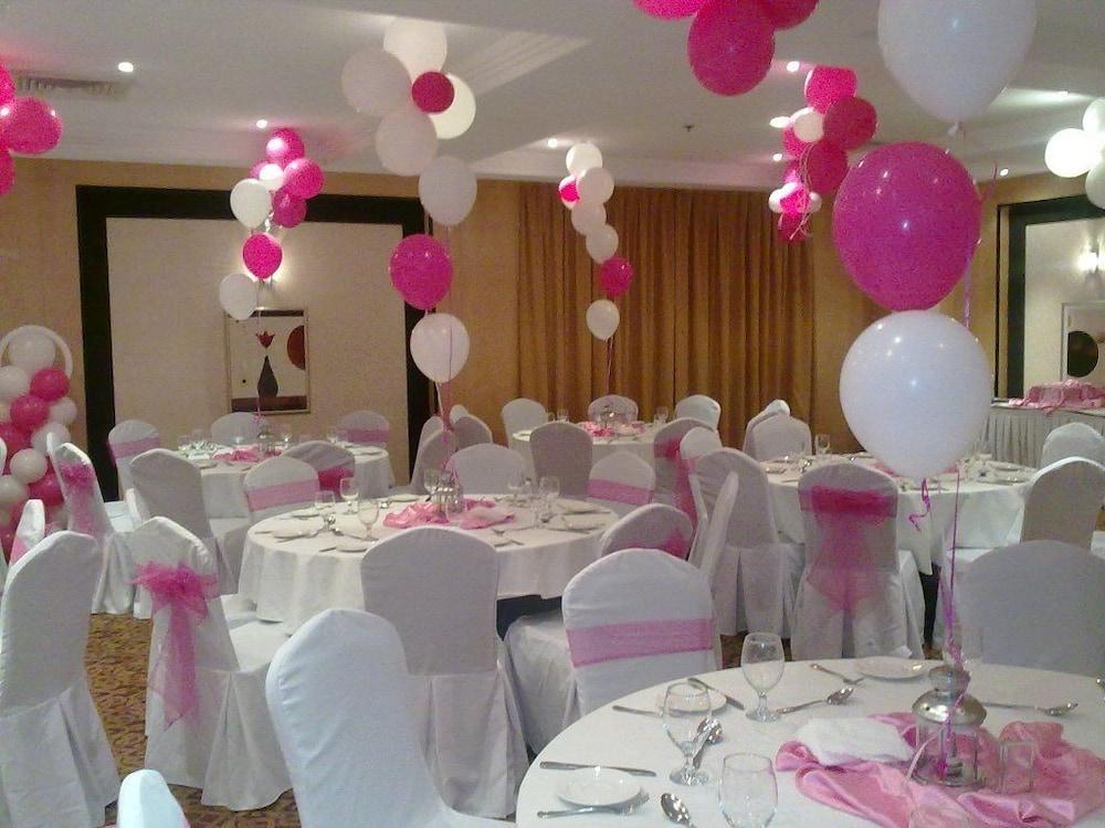 London Suites Hotel Dubaj Kültér fotó